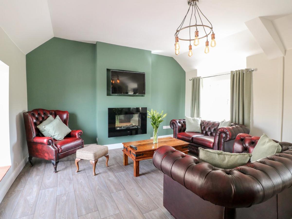 The Loft At The George * Chesterfield