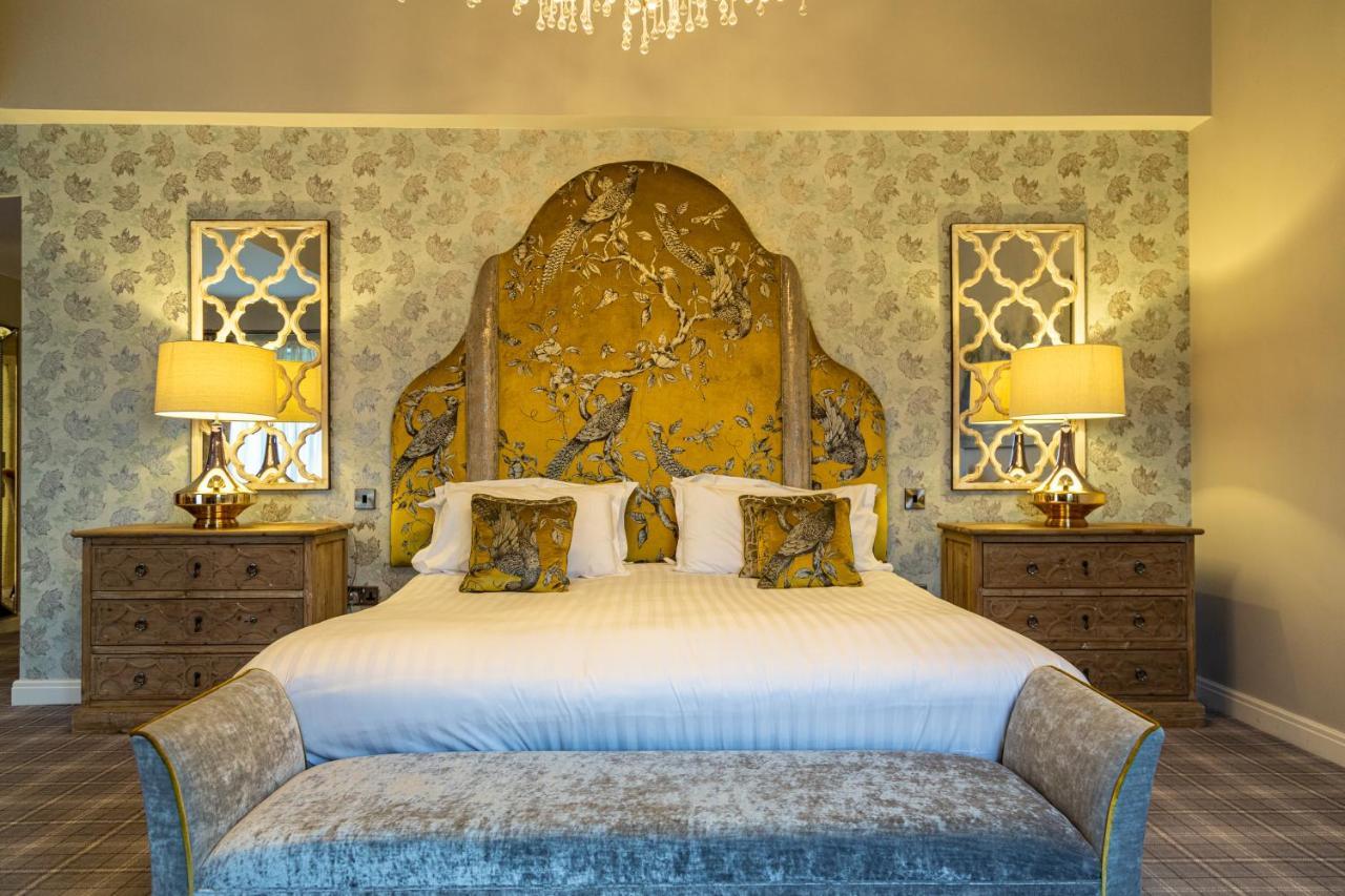 Peak Edge Hotel