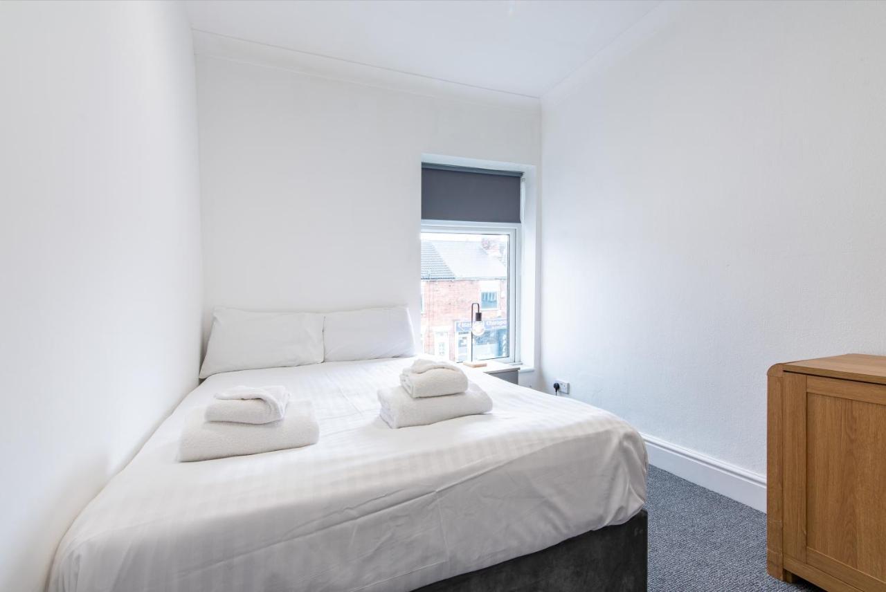 - 2 Bedroom Near Town Centre Apartment Chesterfield