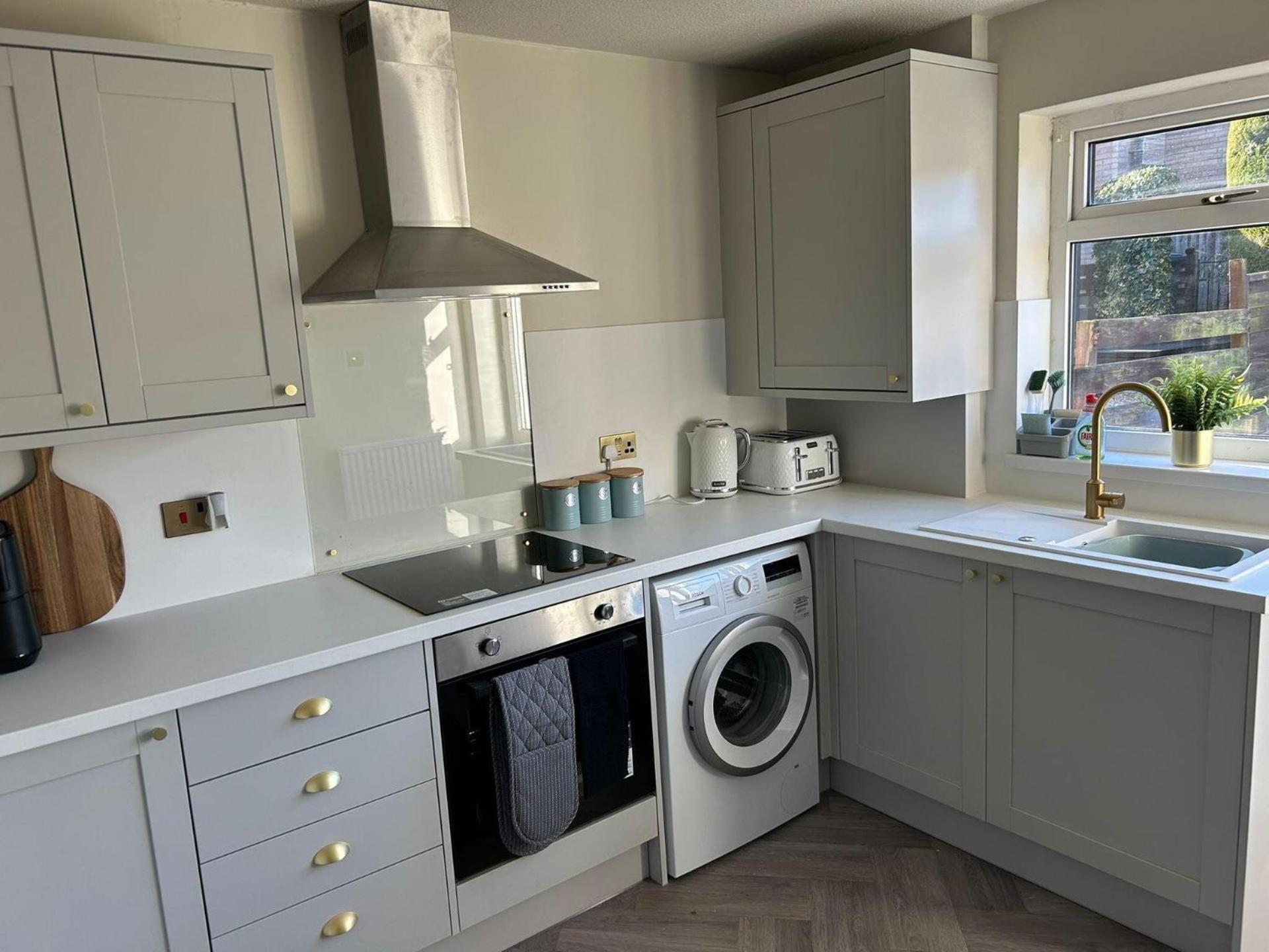 Peak District - 2 Beds - Sleeps 4 - Pet Friendly Holiday home Chesterfield