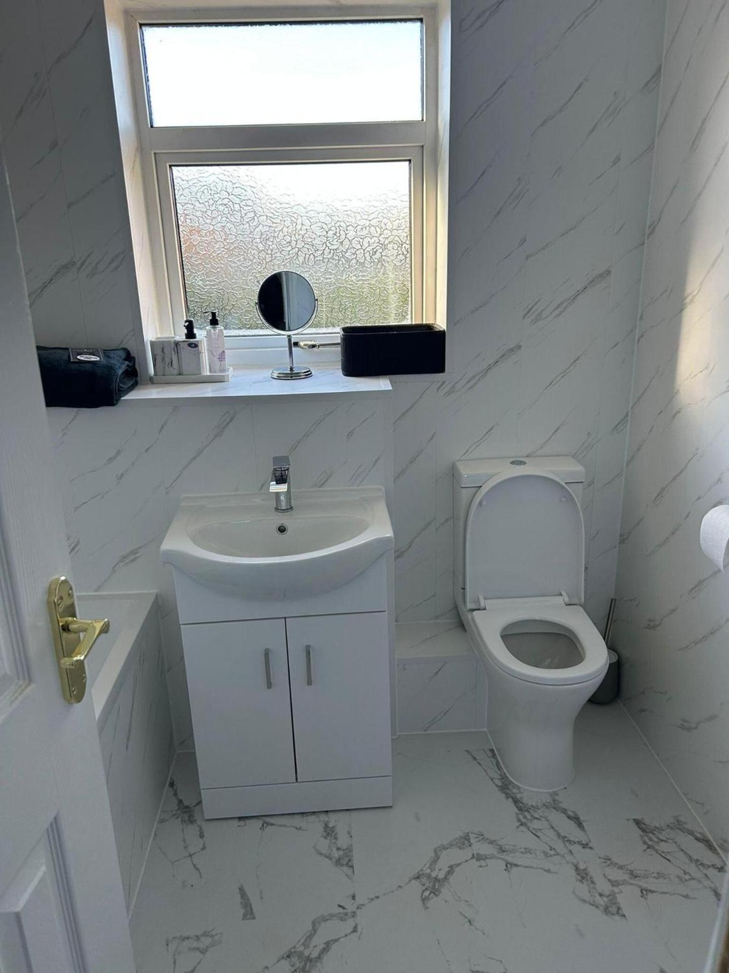Peak District - 2 Beds - Sleeps 4 - Pet Friendly * Chesterfield