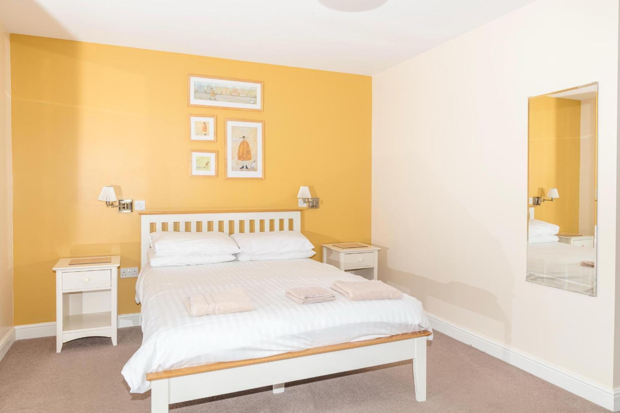 Whitton 4*