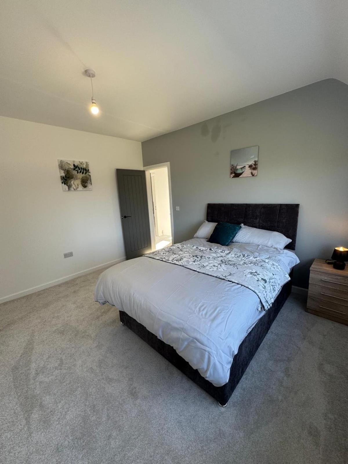 Holiday home Into Elegant Chesterfield