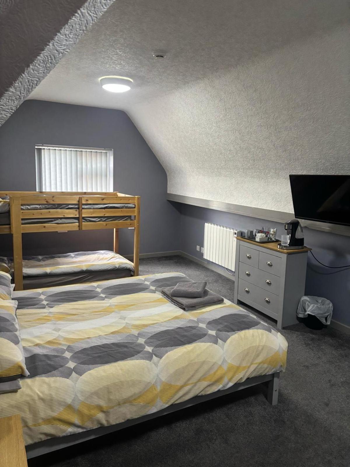 Inn Harleys Chesterfield