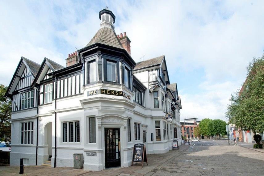 The Portland Wetherspoon 3* Chesterfield