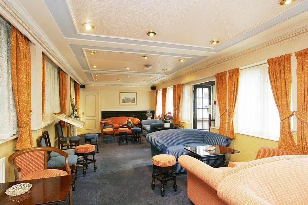 Hotel The Sandpiper Hotel; Sure Collection By Western 3*