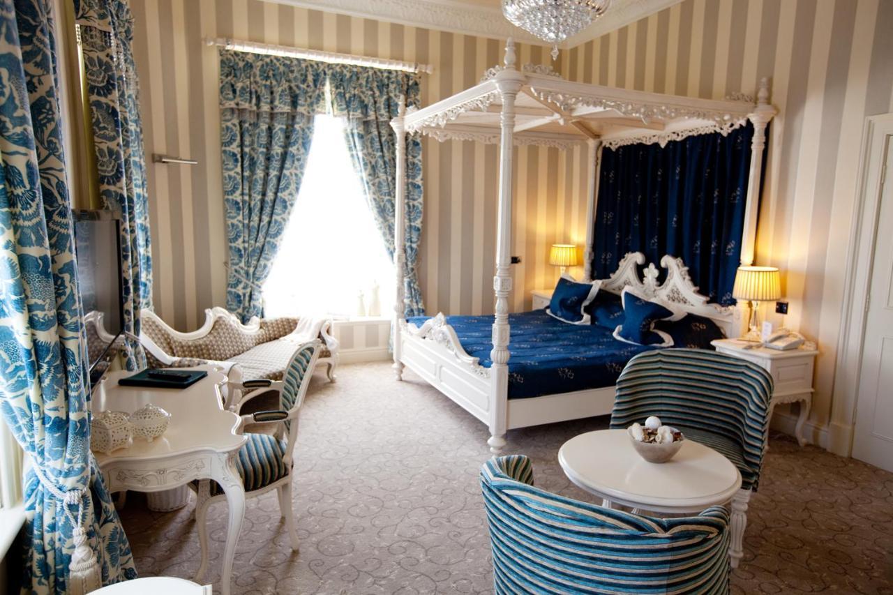 Ringwood Hall & Hotel