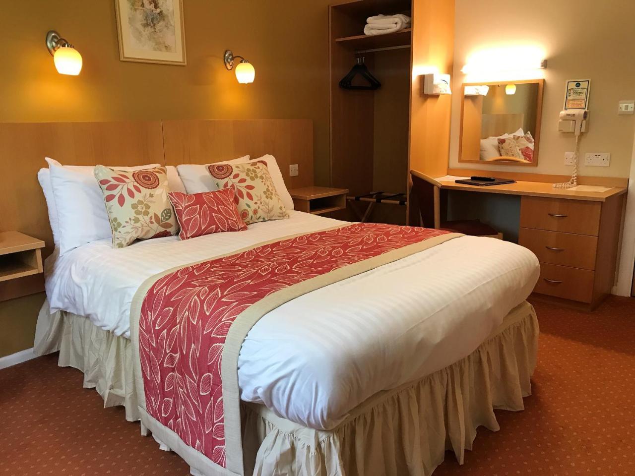 The Sandpiper Hotel; Sure Collection By Western Hotel