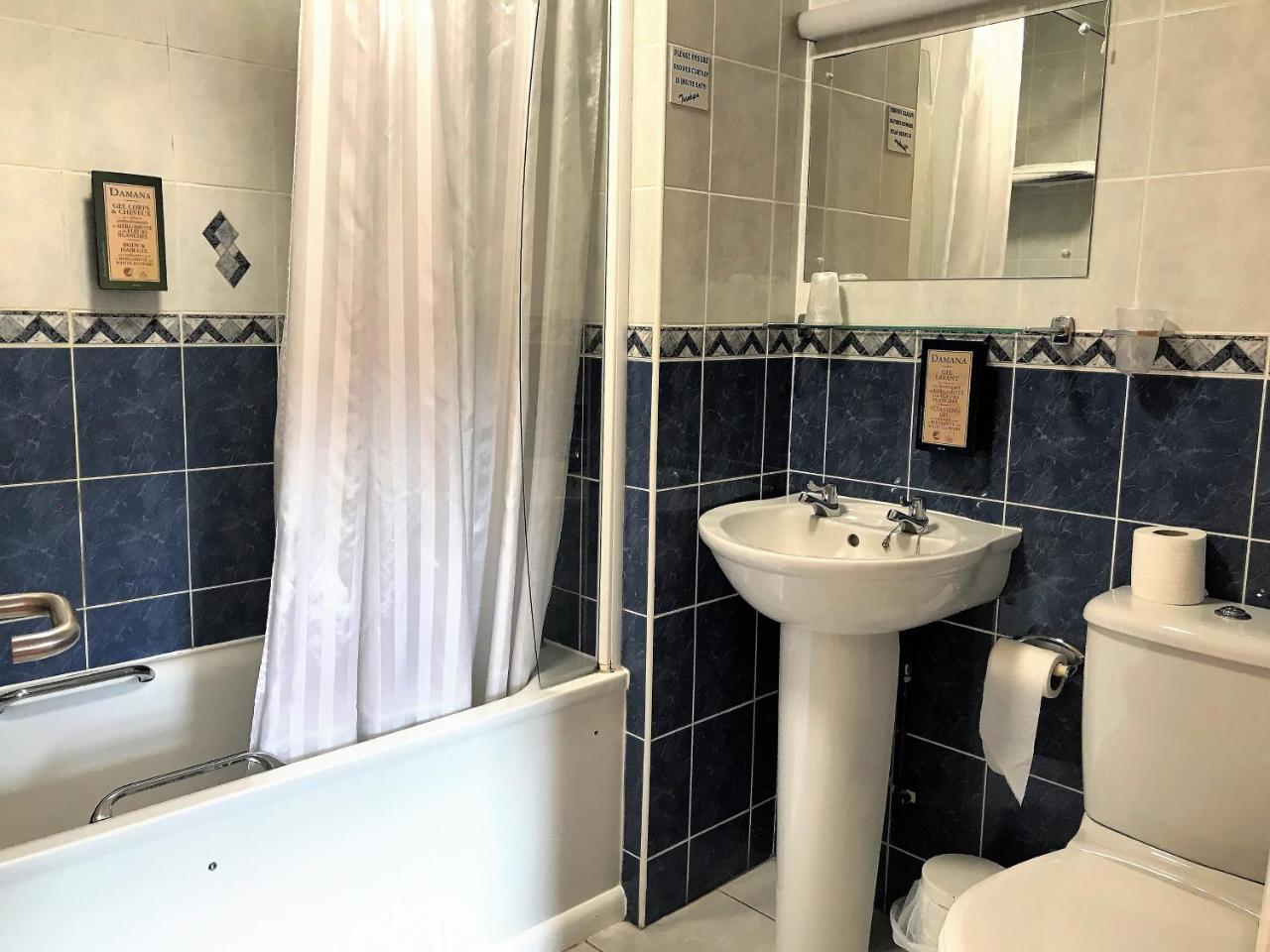 The Sandpiper Hotel; Sure Collection By Western 3* Chesterfield
