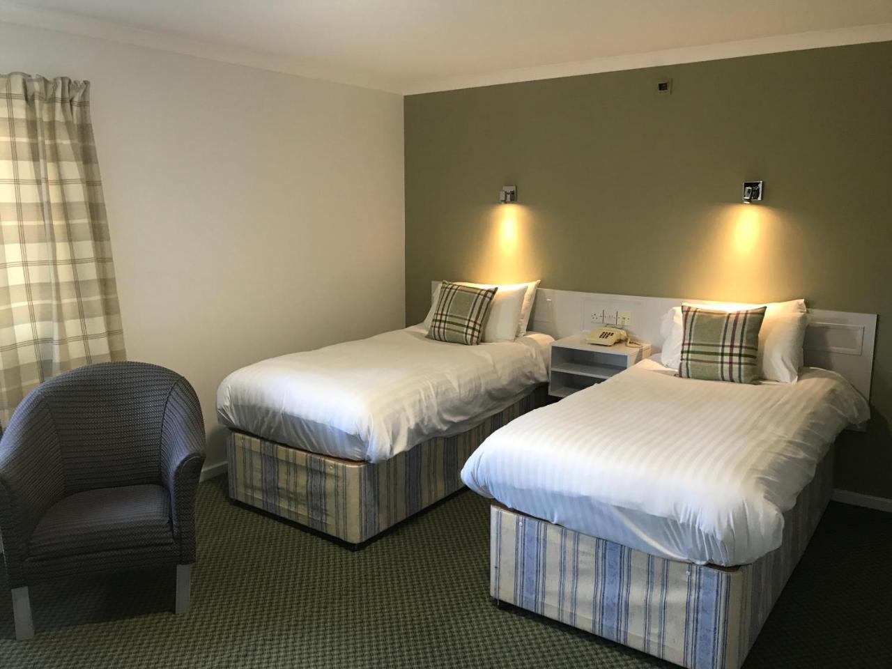 The Sandpiper Hotel; Sure Collection By Western 3* Chesterfield