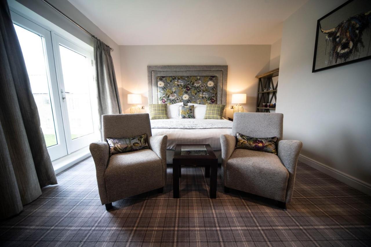 Peak Edge Hotel 4*